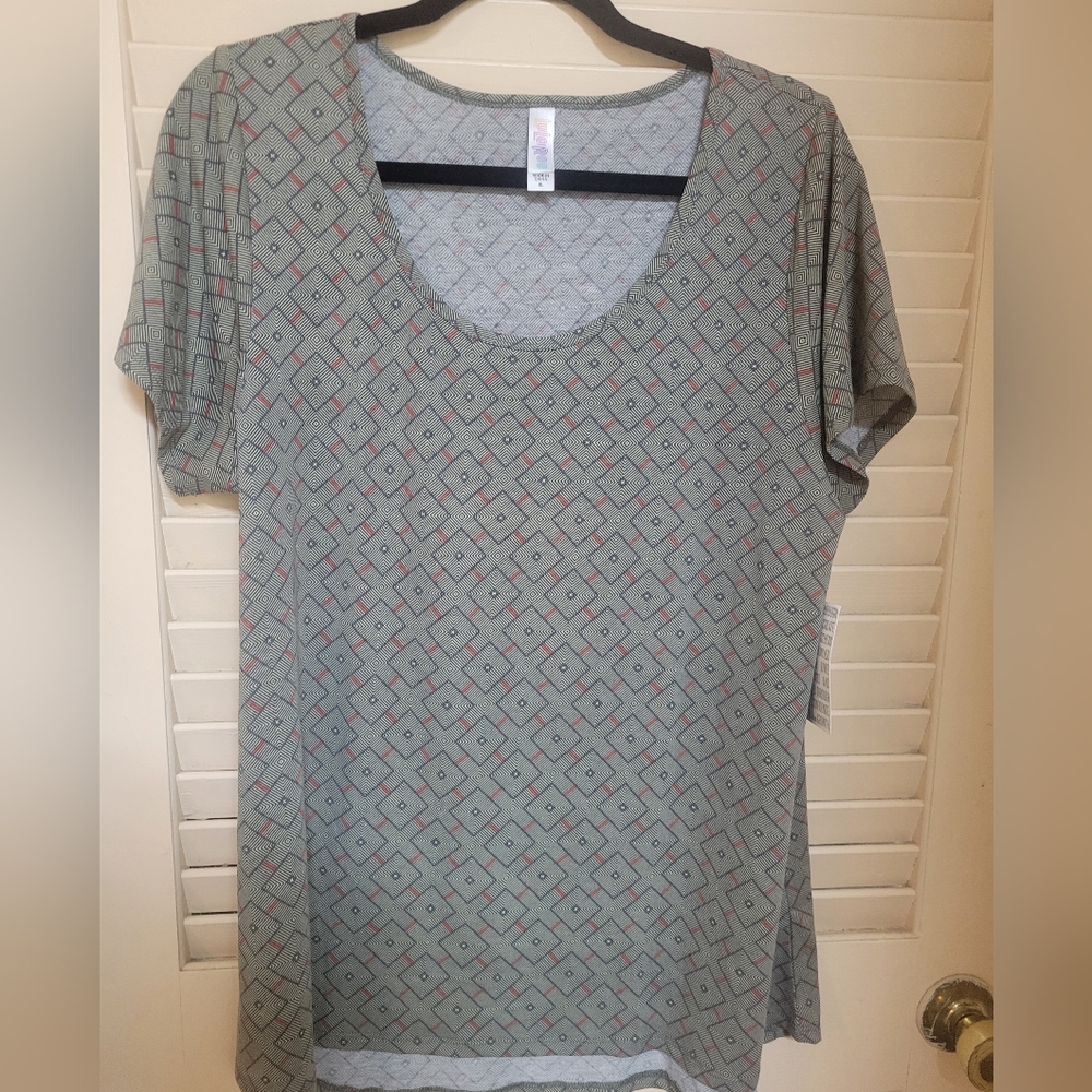 Lularoe Classic T